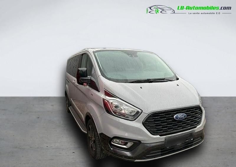 Utilisé 2023 Ford Tourneo Van | 50 800 € (Prix juste) - Image 1/2