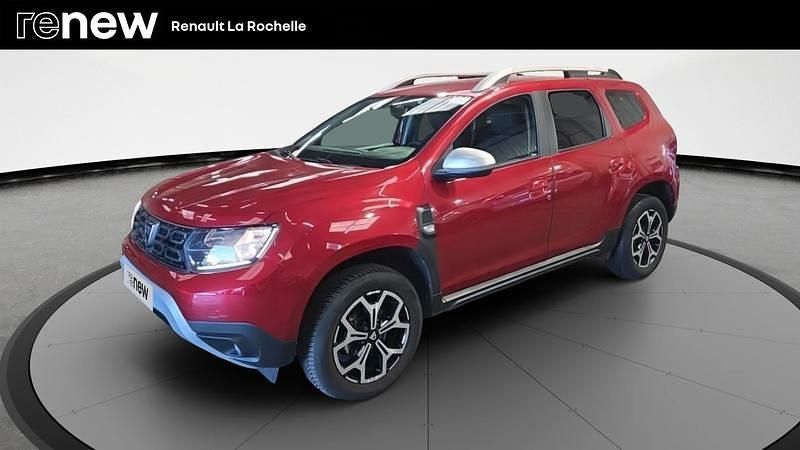Rouge Utilisé 2021 Dacia Duster Prestige SUV | 18 990 € (Prix juste) - Image 1/4