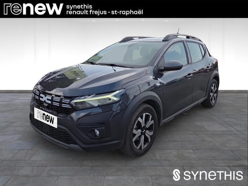 Gris Utilisé 2023 Dacia Sandero Expression Citadine | 15 990 € (Prix juste) - Image 1/3