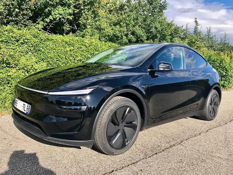 Noir Utilisé 2025 Tesla Model Y SUV | 53 900 € - Image 1/4
