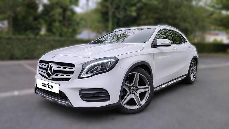 Blanc Occasion 2020 Mercedes GLA200 AMG line SUV | 27 490 € (Super prix) - Image 1/4