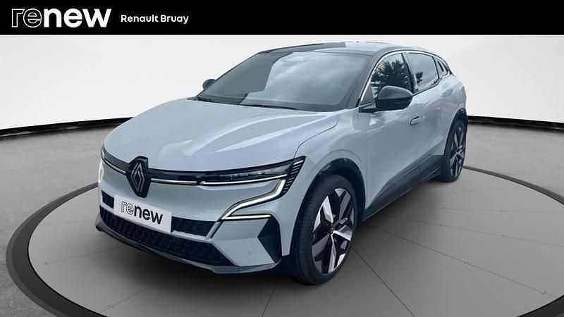 Gris Utilisé 2023 Renault Mégane Techno Berline | 25 990 € (Bon prix) - Image 1/4
