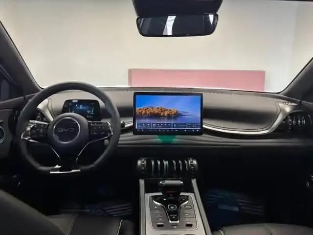 Occasion BYD Atto 3 Design 2025 Obsidian black métallisée SUV