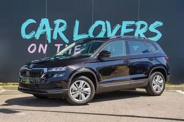 Noir Utilisé 2024 Skoda Karoq Selection SUV | 29 490 € (Super prix) - Image 1/4