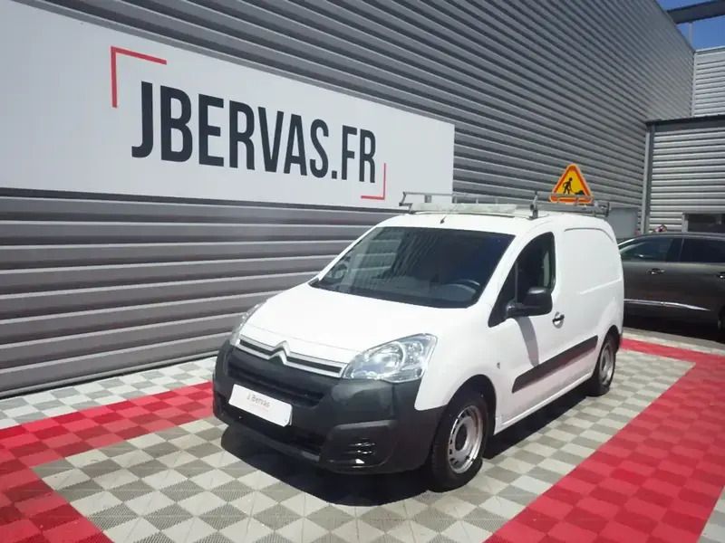 Blanc Utilisé 2017 Citroën Berlingo Monospace | 10 990 € (Prix assez cher) - Image 1/4