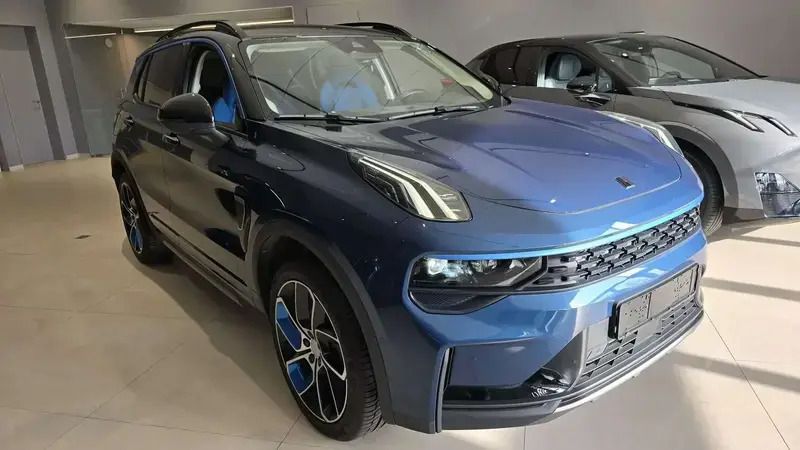 Bleu Utilisé 2022 Lynk & Co 01 SUV | 23 900 € (Prix juste) - Image 1/4