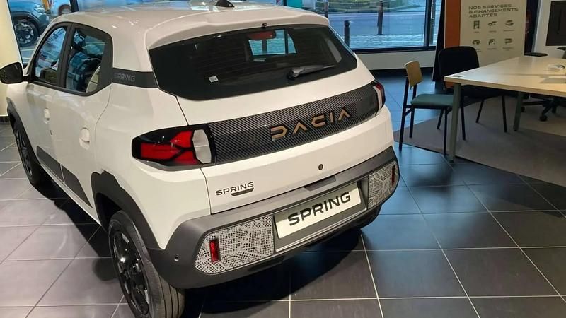 Nouvelle Dacia Spring Extreme 47 kW (65 ch) 2025 Blanc Citadine