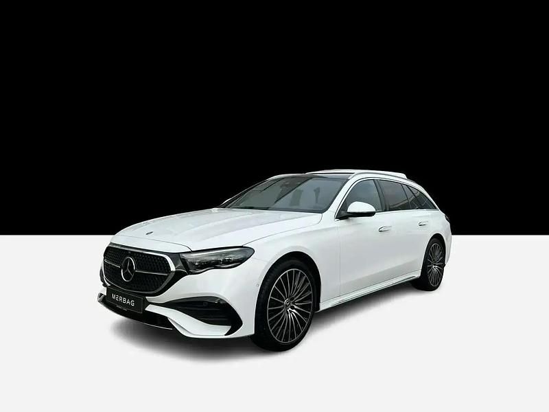 Blanc Utilisé 2025 Mercedes E220 Break | 77 938 € - Image 1/4