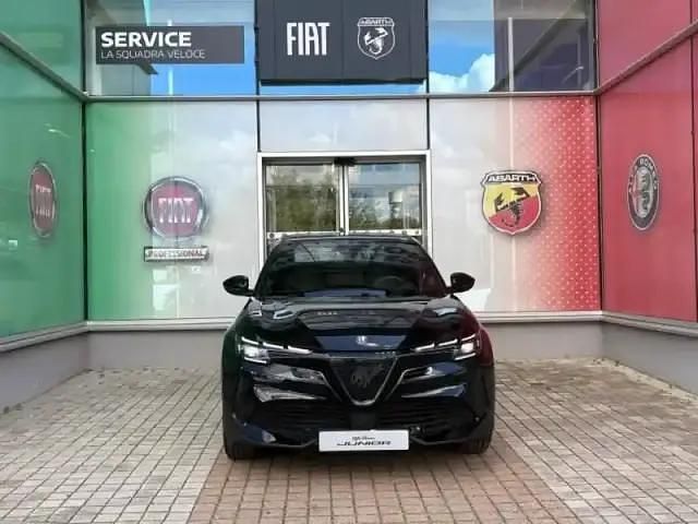 Occasion Alfa Romeo Junior 11 kW (15 ch) 2025 Noir tortona pastel SUV