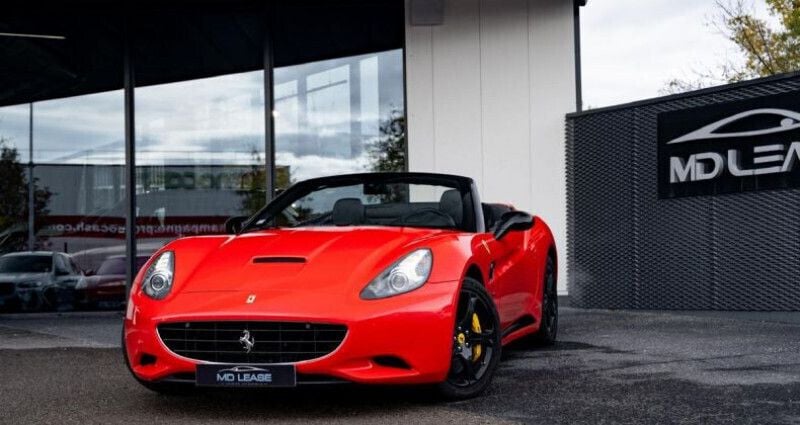 Utilisé 2010 Ferrari California Cabriolet | 94 900 € (Prix juste) - Image 1/4