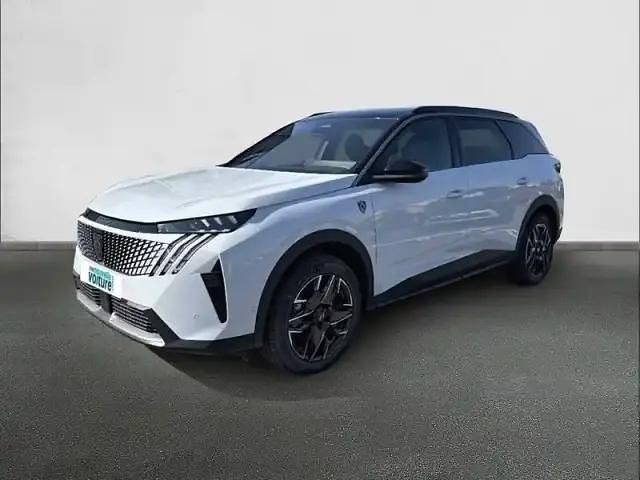 Blanc Utilisé 2025 Peugeot 5008 GTi Monospace | 45 990 € - Image 1/4