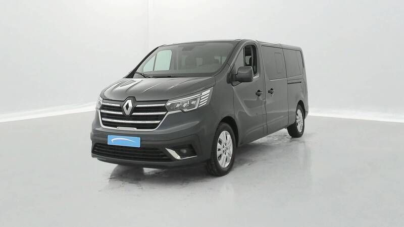 Gris Utilisé 2024 Renault Trafic Intens Van | 39 990 € (Prix juste) - Image 1/1