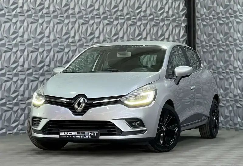 Gris Utilisé 2017 Renault Clio IV LIMITED Berline | 7 950 € (Prix juste) - Image 1/4
