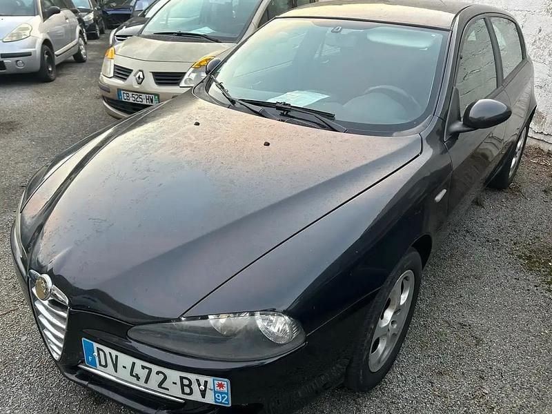 Occasion Alfa Romeo 147 Distinctive 120 ch (88 kW) 2009 Citadine