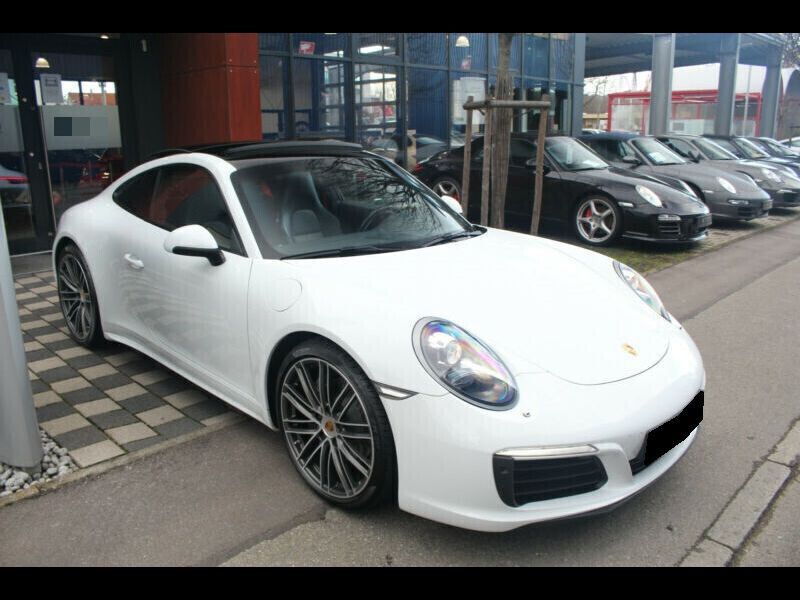 Blanc Utilisé 2017 Porsche 911 Carrera 4 Coupé | 111 400 € (Bon prix) - Image 1/4