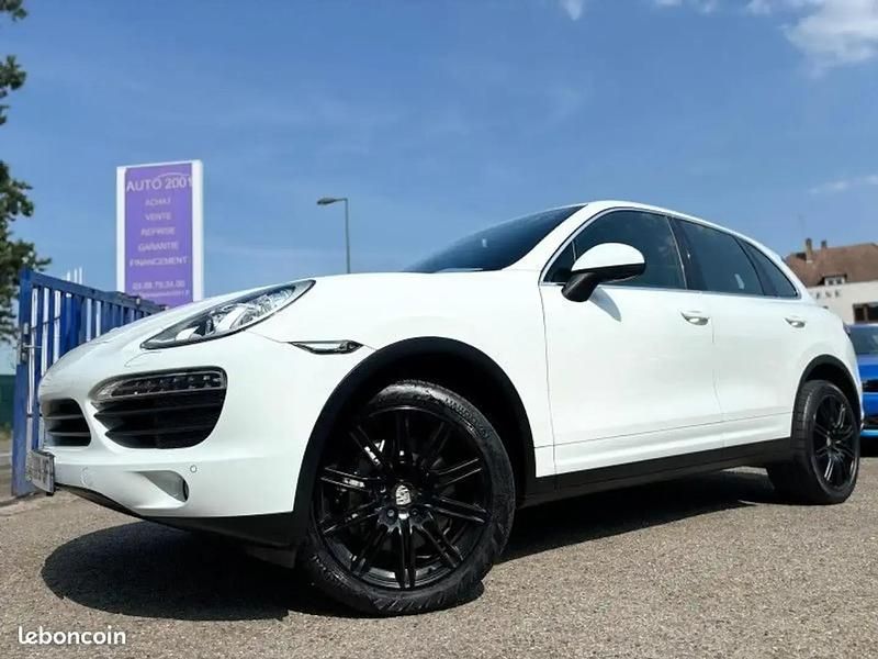 Blanc Utilisé 2014 Porsche Cayenne SUV | 39 990 € (Prix juste) - Image 1/4