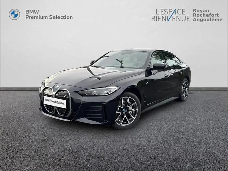 Noir Utilisé 2023 BMW i4 M Sport Berline | 48 940 € (Bon prix) - Image 1/4