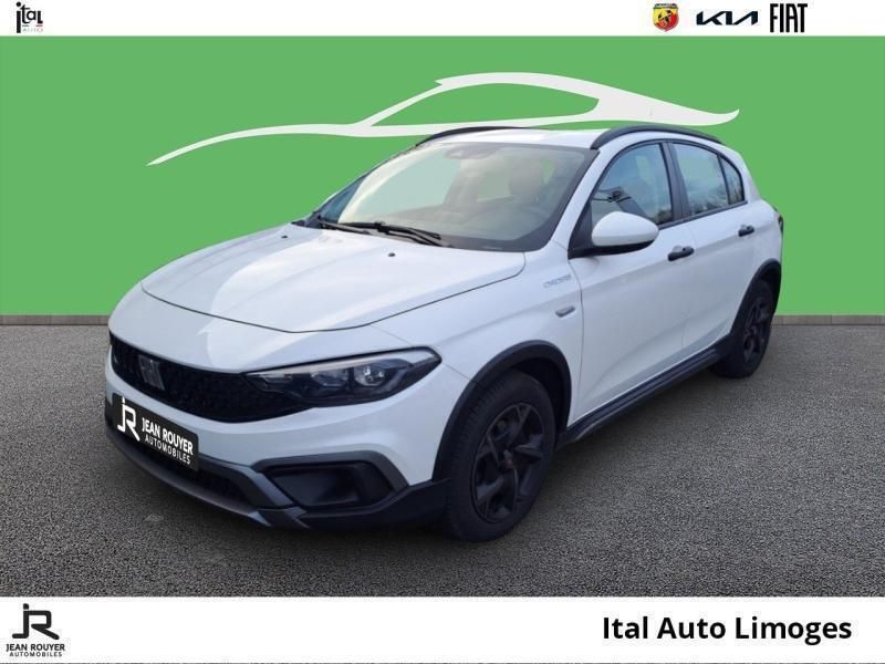 Blanc Utilisé 2022 Fiat Tipo Cross Berline | 18 490 € (Prix juste) - Image 1/3
