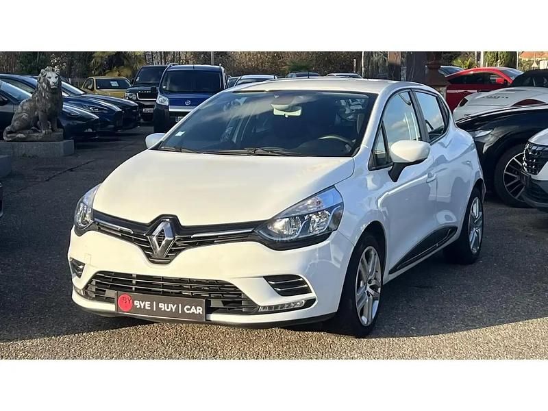 Blanc Occasion 2020 Renault Clio V Berline | 9 990 € (Prix juste) - Image 1/4