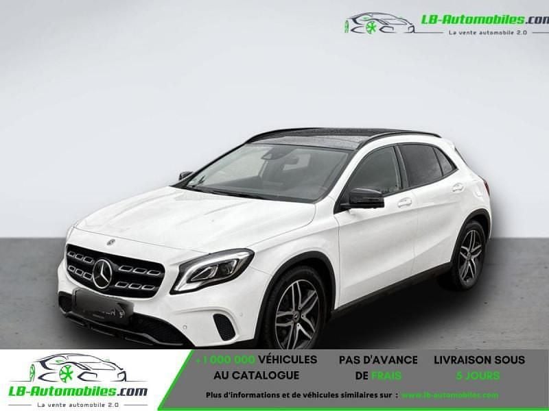 Utilisé 2019 Mercedes GLA200 SUV | 28 100 € (Prix assez cher) - Image 1/4
