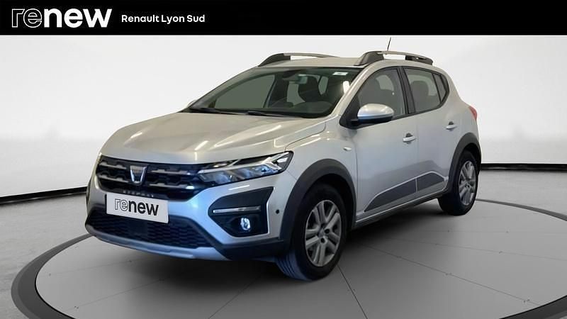 Gris Utilisé 2022 Dacia Sandero Comfort Citadine | 15 990 € (Prix juste) - Image 1/4