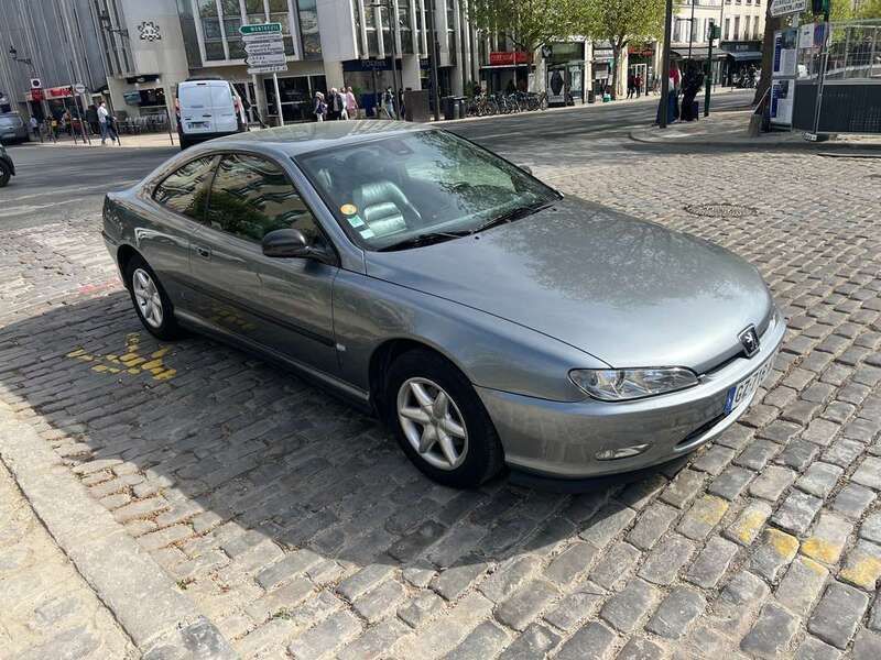 Image 3/4