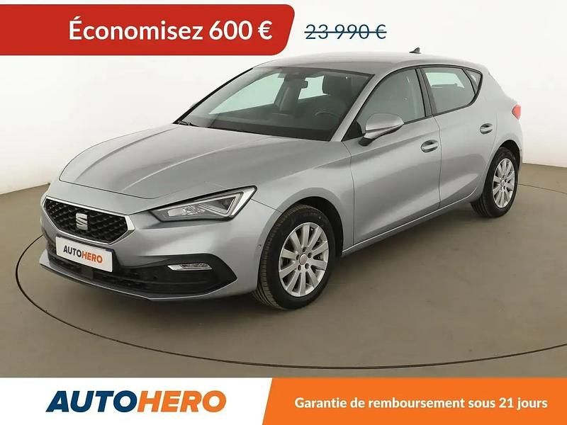 Gris Occasion 2022 Seat Leon Business Berline | 23 390 € (Prix juste) - Image 1/2