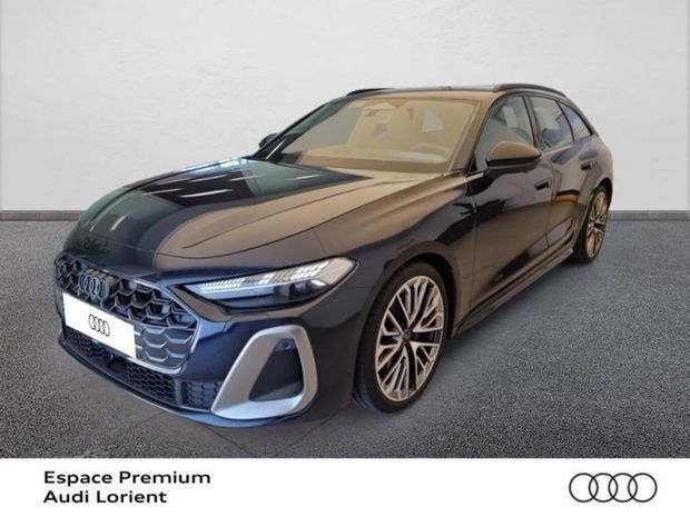 Bleu Utilisé 2025 Audi A5 S-Line Coupé | 78 990 € - Image 1/4