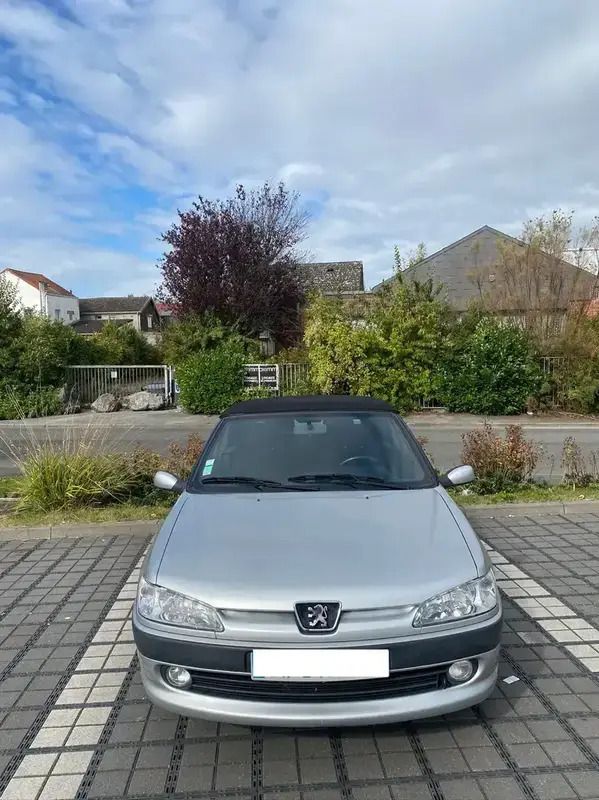 Utilisé 2001 Peugeot 306 Cabriolet Cabriolet | 3 900 € - Image 1/4
