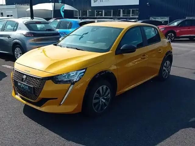 Jaune Utilisé 2023 Peugeot e-208 Citadine | 17 970 € (Bon prix) - Image 1/4