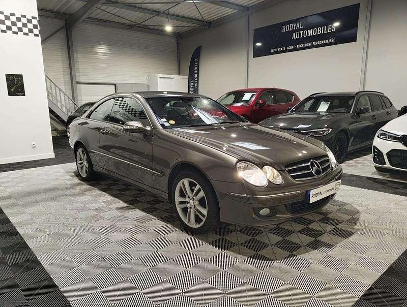 Occasion Mercedes 220 Avantgarde 150 ch (110 kW) 2008 Berline