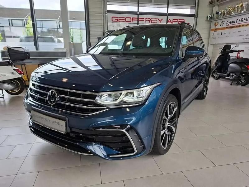 Bleu Utilisé 2022 VW Tiguan R-line SUV | 36 900 € (Prix juste) - Image 1/4