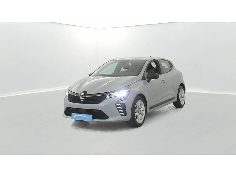 Gris Utilisé 2024 Renault Clio V Evolution Citadine | 15 990 € (Prix juste) - Image 1/3