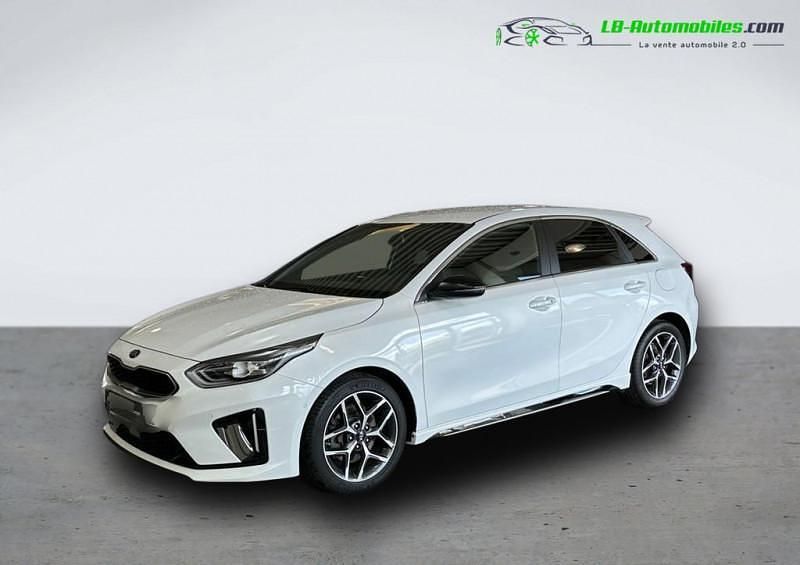 Utilisé 2021 Kia Ceed Berline | 22 800 € (Prix juste) - Image 1/4