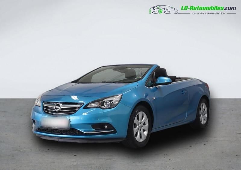 Utilisé 2017 Opel Cascada Cabriolet | 19 900 € (Prix assez cher) - Image 1/4