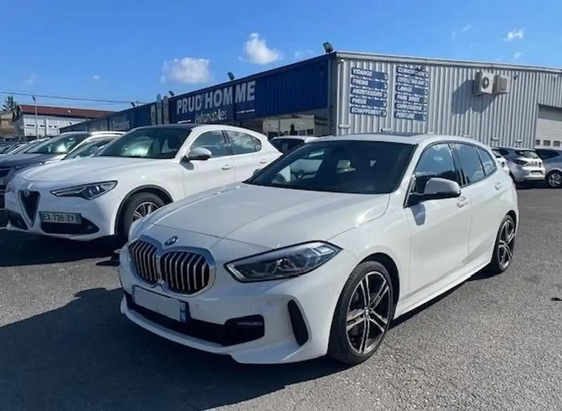 Blanc Utilisé 2021 BMW 118 M Sport Citadine | 26 990 € (Prix juste) - Image 1/4