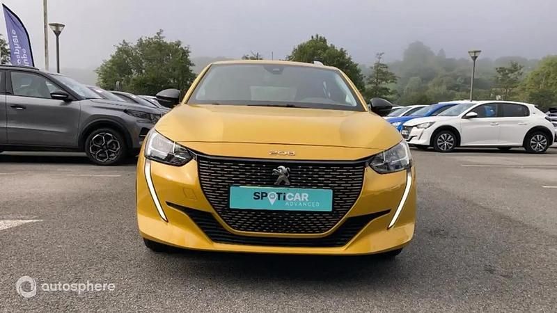 Occasion Peugeot 208 Active 100 kW (137 ch) 2023 Jaune Citadine