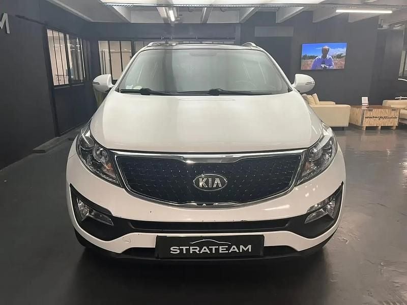 Blanc Utilisé 2014 Kia Sportage Premium SUV | 8 990 € (Prix juste) - Image 1/4