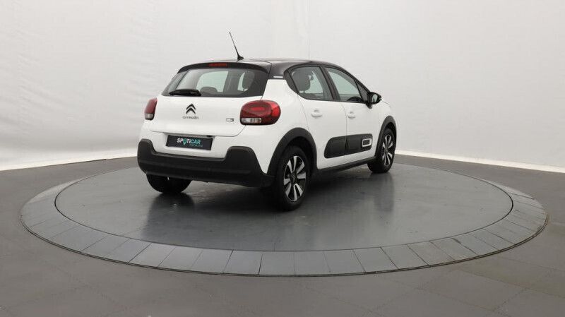 Image 2/4