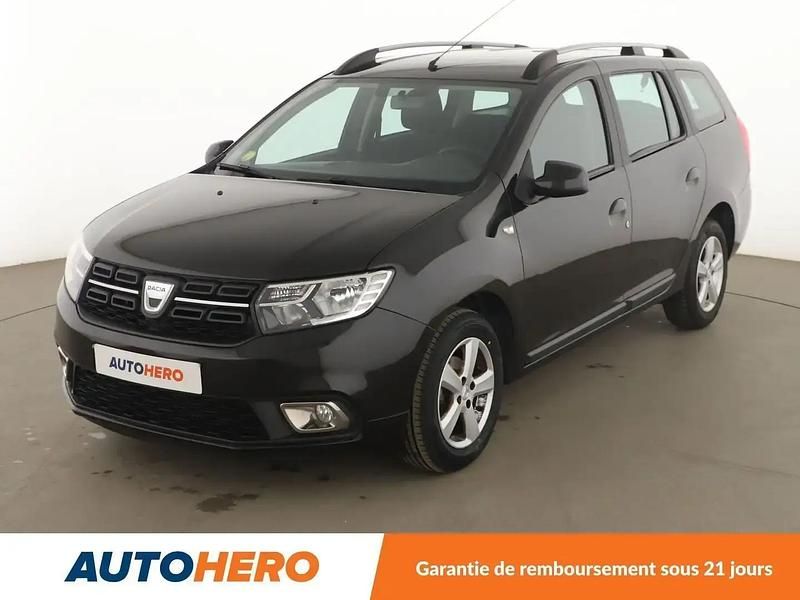 Noir Utilisé 2016 Dacia Logan Lauréate Berline | 9 290 € (Prix juste) - Image 1/2