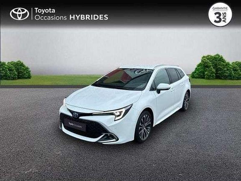 Utilisé 2024 Toyota Corolla Design | 27 490 € (Prix juste) - Image 1/1