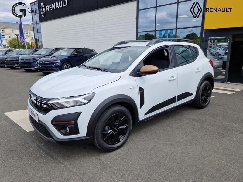 Blanc Utilisé 2025 Dacia Sandero Extreme Citadine | 16 990 € (Prix juste) - Image 1/4