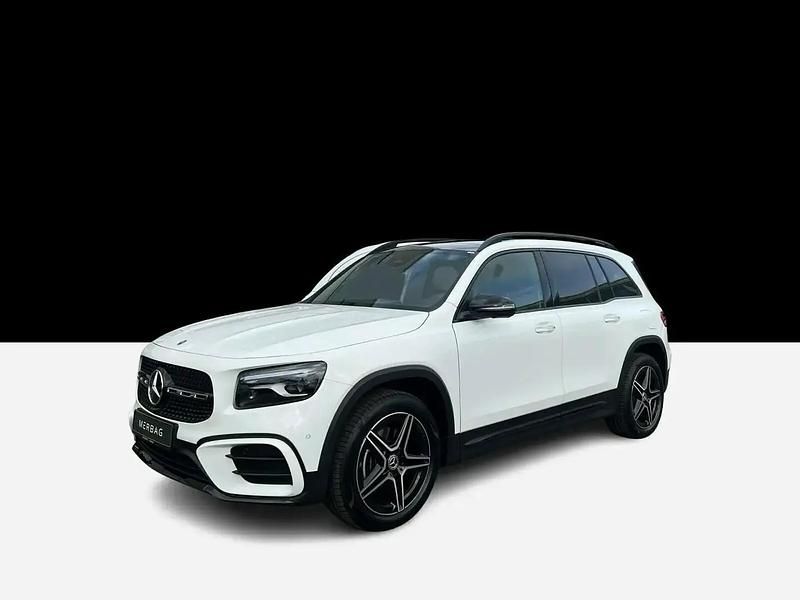 Blanc Occasion 2025 Mercedes GLB200 AMG line SUV | 47 990 € (Prix juste) - Image 1/4