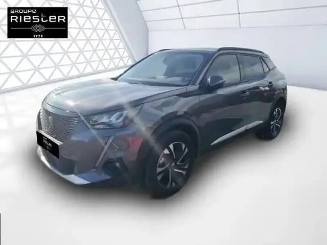 Gris Utilisé 2021 Peugeot 2008 S SUV | 18 590 € (Prix juste) - Image 1/4