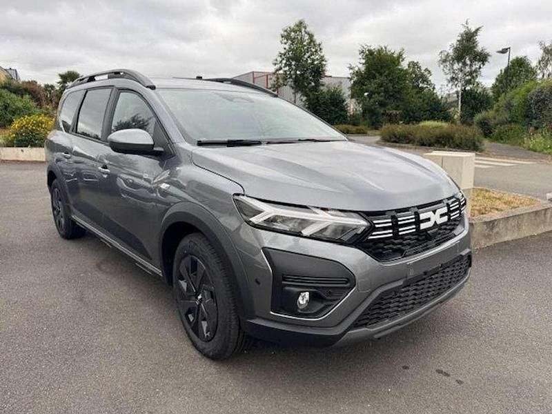 Nouvelle Dacia Jogger Expression 140 ch (102 kW) 2025 Gris Monospace