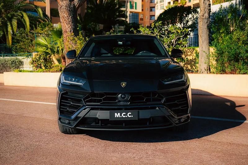 Occasion Lamborghini Urus 650 ch (478 kW) 2022 Noir SUV