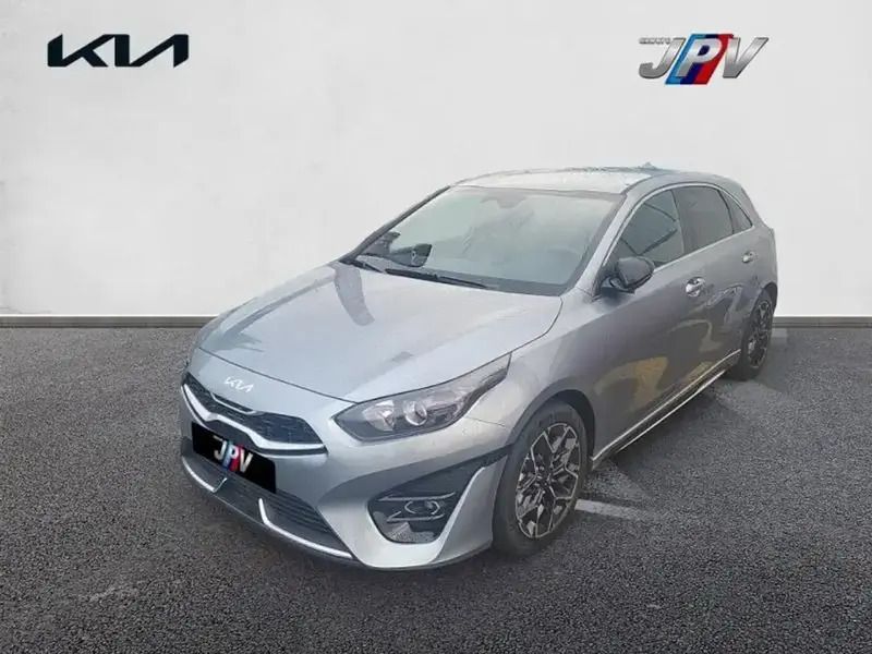 Utilisé 2024 Kia Ceed GT GT-Line Berline | 31 590 € (Prix cher) - Image 1/4