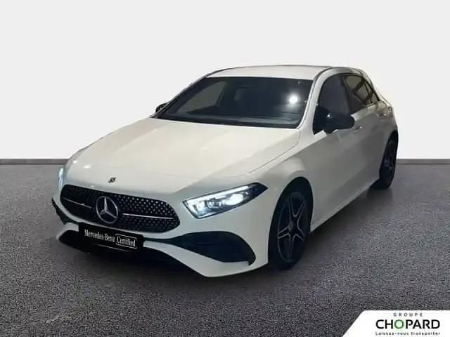 Polar white Occasion 2023 Mercedes A180 Berline | 30 990 € (Bon prix) - Image 1/4