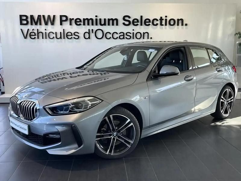 Gris Utilisé 2022 BMW 118 M Sport Citadine | 30 595 € (Prix juste) - Image 1/4