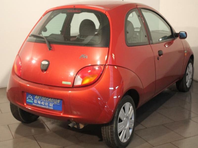Occasion Ford Ka 70 ch (51 kW) 2006 Orange Citadine